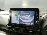 まるでクルマを見下ろすように見えるので駐車も楽チンです♪あまりの便利さについつい癖になっちゃいます♪
