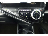 ★エアコンはオートタイプが装着済みです!オートモードにしておけば、車内温度を設定するだけで風の料や吹き出し口の切り替えを機械が行ってくれます!一年中快適な環境を作れますよ♪