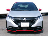 NISMO専用フロントグリル・フロントバンパー・エンブレム。