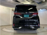 当社でご購入頂いた全ての車両はご納車前、エンジンオイル交換・ワイパーゴム・ブレーキ点検・調整・その他確認の上ご納車いたします。