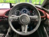 【純正革巻きステアリング】上質な革を使用することで、手にしっかり馴染みとても運転しやすいハンドルです♪