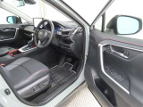 【禁煙車の定義】当店の定義・・・☆タバコ臭くない事☆コゲがない事☆灰皿等の喫煙器具が未使用の事 以上3項目をクリアした場合【禁煙車】と表示します。(現状を表しています。過去の事は、断定できません。)