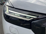 LEDヘッドライトにより夜間の視認性も向上。ウィンカーはダイナミックターンインジケーターになりきれいに流れるのが特徴的です。