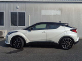 C-HR ハイブリッド 1.8 S GR スポーツ 