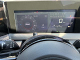 画面も大きく見やすいです。情報ディスプレイで車の状態もバッチリ確認出来ます。