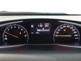 メーターはスッキリとしたデザインで、とても見やすく、安全運転のお役に立ちます。