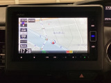 ナビゲーションはフルセグTV、インターナビ対応のGathers純正メモリーナビを搭載しています。Bluetoothオーディオ機能がありますので、スマートフォンなどの音楽も再生できます。