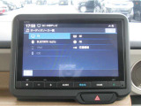フルセグTV/FM/AM/USB/Bluetoothオーディオ対応