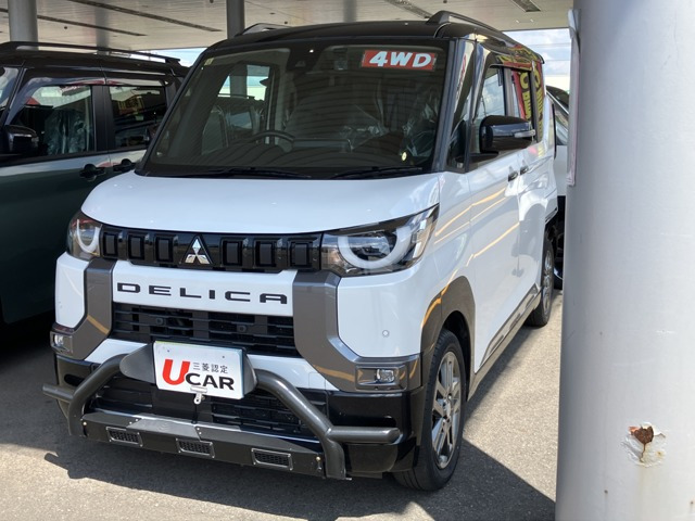 デリカミニ T プレミアム 4WD 