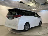車検や点検・整備も大阪トヨペットにお任せください。お客様の快適なカーライフを長く安心サポートいたします。