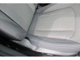 痛みの出やすい運転席シート右サイド部のアップの写真、ご検討の際の参考にしてください