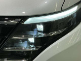 夜間運転の安全をサポート!視界がクリアに、LEDヘッドライト♪