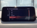 Bluetoothに接続することで、スマートフォンに入っている音楽アプリを車内で楽しめたり、通話が出来ます♪