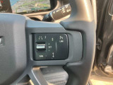 【アダプティブクルーズコントロール】先行車との車間距離を自動で維持し、設定した速度内で加速・減速を自動で行えます。