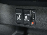 ◆両側電動スライドドア◆狭い駐車場でも乗り降りが楽々♪お子様が隣の車にドアを当ててしまう心配もございません!小さなお子様連れの方もこれで安心。