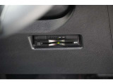 【ETC】 ETCを装備していれば、暑い日や寒い日、雨の日も窓を開ける必要がないので快適ドライブが楽しめます。