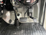 フロアマットも綺麗にクリーニングして納車しております!