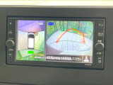 【全方位モニター】専用のカメラにより、上から見下ろしたような視点で360度クルマの周囲を確認することができます☆縦列駐車や幅寄せ時に活躍してくれます♪