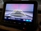 バックカメラもあるので後退時も安心です。