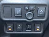 必要なスイッチ類は定位置に設置。使い勝手が更に良くなりました。
