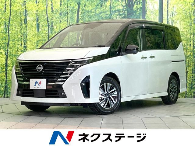 セレナ 1.4 e-POWER ハイウェイスターV