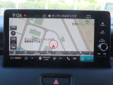 【ホンダコネクト対応ナビ】快適な操作性で、使える機能が満載!自動地図更新機能や24時間365日緊急サポート、スマートフォンを使ったドアロック解除・エンジン始動などといった便利な機能が搭載されています。