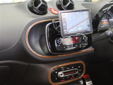 スマートフォーツーカブリオ  BRABUSシグネチャースタイルED 本革シート 修復歴無し