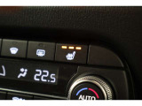 シートヒーター装備付き車!!座席に埋め込まれた電熱線によりシートを暖めることが出来る装備で、温められたシートは、寒い冬には最適です!!