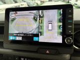バック駐車が苦手な方や、初めてのお車で不安な方でも後方をナビ画面に映してくれるので、ラクラク停められます。