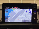 ワイド画面のナビゲーションはフルセグTV、インターナビ対応のGathers純正メモリーナビを搭載しています。Bluetoothオーディオ機能がありますので、スマートフォンなどの音楽も再生できます。