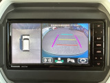 狭い場所での駐車やすれ違いなどでより的確な運転操作に役立つ360&deg;ビューモニターが装備されています。
