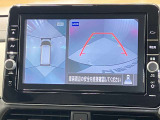 【アラウンドビューモニター】車を上から見下ろしているかのような映像で周囲の状況がひと目で確認、狭い駐車場に駐車するときも安心です♪