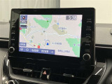 純正ナビを装備。タッチパネル式で使いやすく、お出かけもラクラクです。