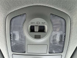 ★ミラー付きサンバイザー★開くとバニティーランプが点灯します!