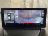 360度モニターは、4つのカメラによる前後左右・俯瞰映像でドライバーからは見えない領域の危険認知をサポート!全周囲の死角を減らし、狭い駐車場や幅寄せ、T字路の進入などの運転の安心感を高めますッ!