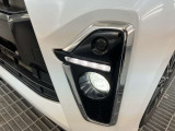 暗闇でも前方をくっきりと照らしてくれるライトです。夜の運転でも安心ですね。