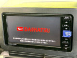 【純正ナビ】人気の純正ナビを装備しております。ナビの使いやすさはもちろん、オーディオ機能も充実!キャンプや旅行はもちろん、通勤や買い物など普段のドライブも楽しくなるはず♪