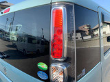 エンジンルームも綺麗に洗浄してから納車致します。普段あまり見ることが無い箇所だからこそ綺麗だと感動しますよね(*&acute;▽`*)