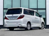 店舗にて現車の確認もいただけますので、お電話で在庫のご確認の上是非ご来店くださいませ。