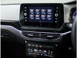 VW純正インフォティメントシステム「Ready2Discover」大変使いやすいタッチパネルでETC2.0ユニットとバックカメラが付いています。