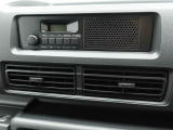AM/FMラジオチューナー付きです。