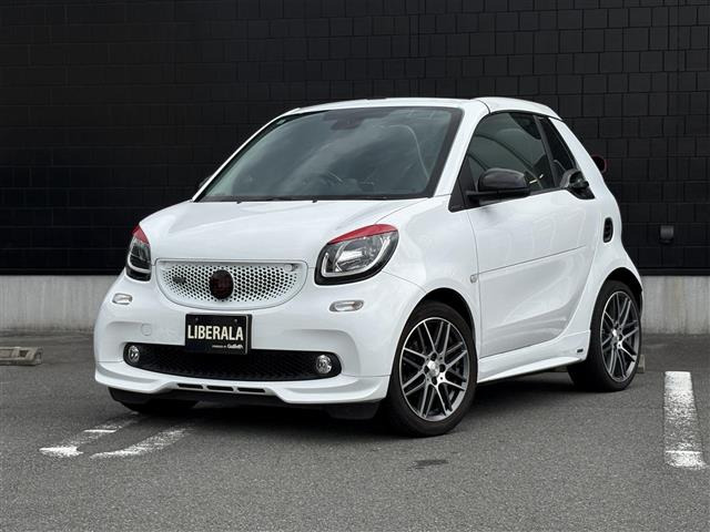 スマートフォーツーカブリオ  BRABUSシグネチャースタイルED 本革シート 修復歴無し