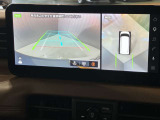 【アラウンドビューモニター】白線や駐車車両をナビゲーション画面に表示。駐車しているクルマとの位置関係がひと目でわかって安心です!