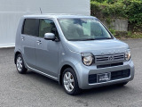 ヘッドライトで、個性も光る 、長く乗っていたい車です。
