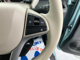 手を離さず安全装備操作【アダプティブクルーズコントロール】(車線逸脱抑制機能付)。