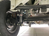 お車を安心してお乗りいただく為には、足回りの定期点検が欠かせません。サービスサポート(有償保証)では無料点検もご提供しており、安心のカーライフをお過ごしいただけるサポート体制が整っています。