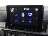 純正9インチ画面メモリーナビ(LXM-237VFNi)を装着しております。AM、FM、CD、DVD再生、Bluetooth、音楽録音再生、フルセグTVがご使用いただけます。