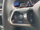 サービスにはドイツ本国と同様に教育と訓練を受け、BMWを知り尽くした「マイスター」が数多く在籍しております。360度による納車前点検整備で、お客様に安心と安全をお届けいたします。