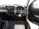 視界良好、操作しやすい運転席です。