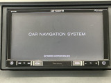 社外メモリーナビ付きです!ワンセグTV視聴、CD・DVD再生可能です!